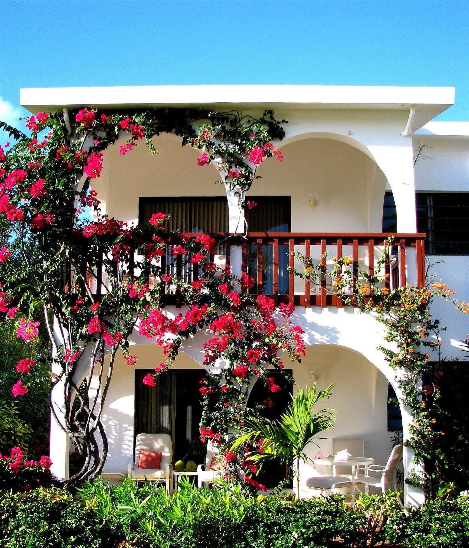 HOTEL CARIMAR BEACH CLUB MEADS BAY 3* (Anguilla) - from US$ 257 | BOOKED